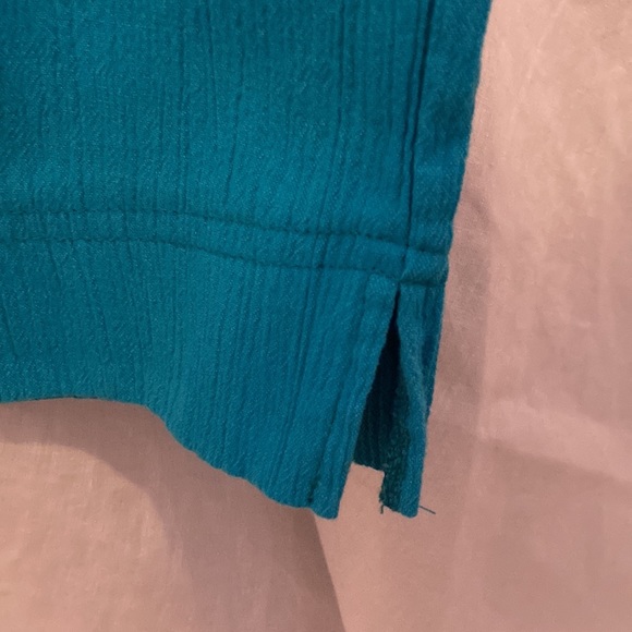 Draper’s & Damon’s stretchy capris with side pockets - Picture 2 of 7